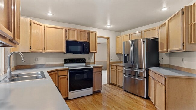 Building Photo - 24609 SE 45th Way