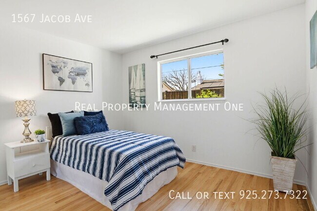 Building Photo - 1567 Jacob Ave