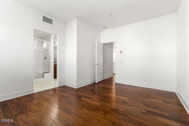 Building Photo - 17 Delancy