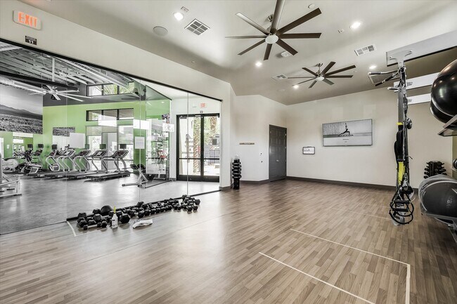 Building Photo - 11236 Rainbow Peak Ave