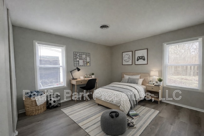 Building Photo - 8120 Gilmore Rd