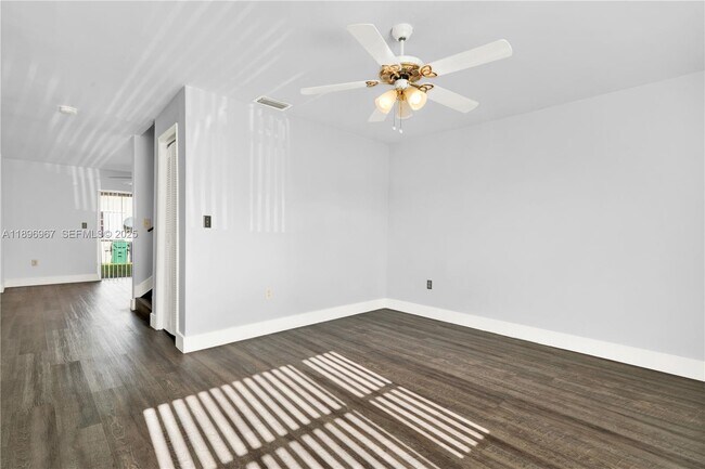 Building Photo - 20537 SW 92nd Ct