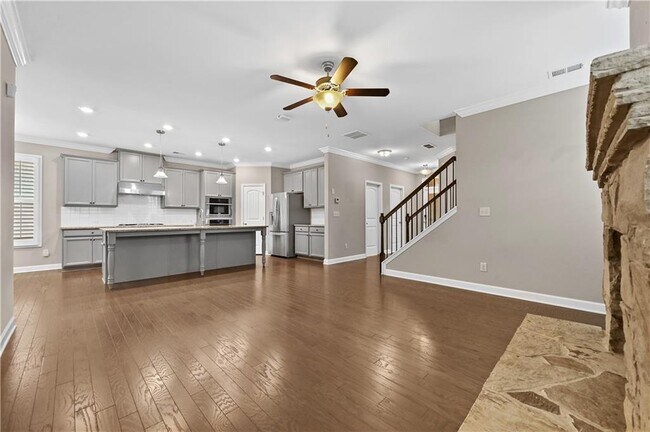 Building Photo - 4832 Miller Ridge Blvd