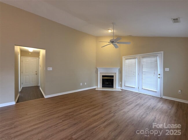 Building Photo - 8844 Treyburn Dr