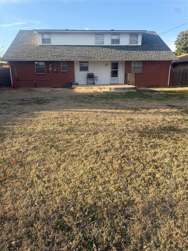 Building Photo - 2248 Laneway Dr