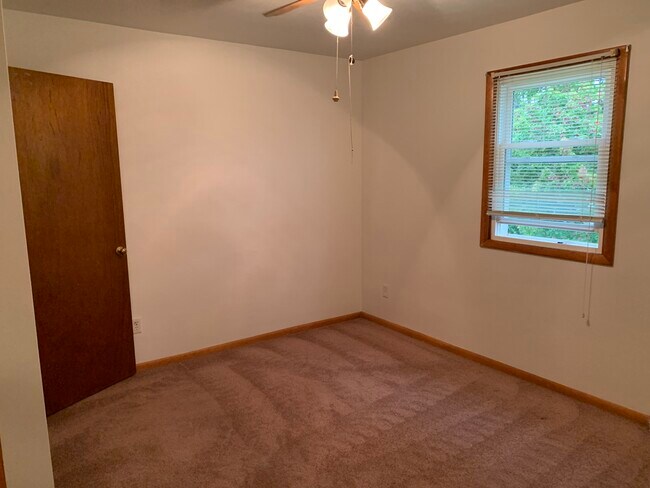 Back bedroom - 1422 Nicholson St
