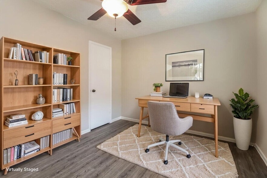 Building Photo - 13483 Castilian Dr