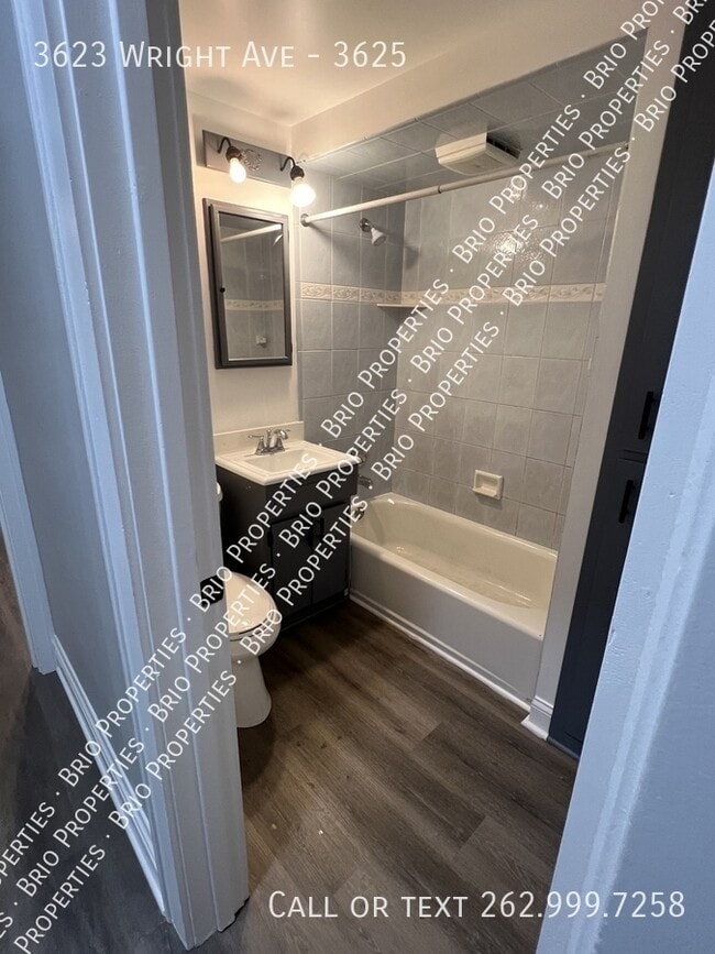 Building Photo - 3623 Wright Ave