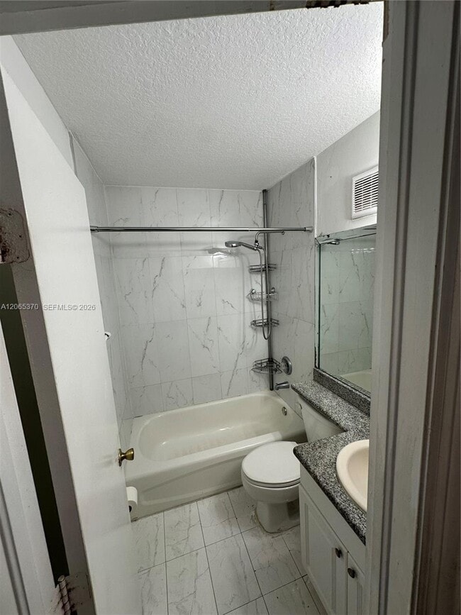 Building Photo - 920 NW 78th Ave