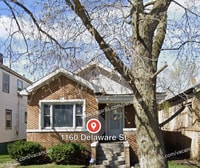 Building Photo - 3 large bedrooms, 1 full bath home in Gary...