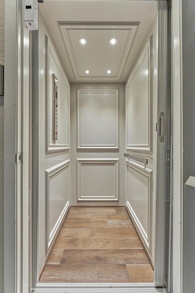 Building Photo - 9627 Towne Lake Pkwy