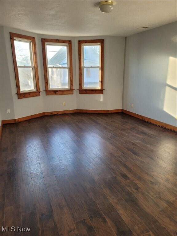 Building Photo - 4007 E 54th St