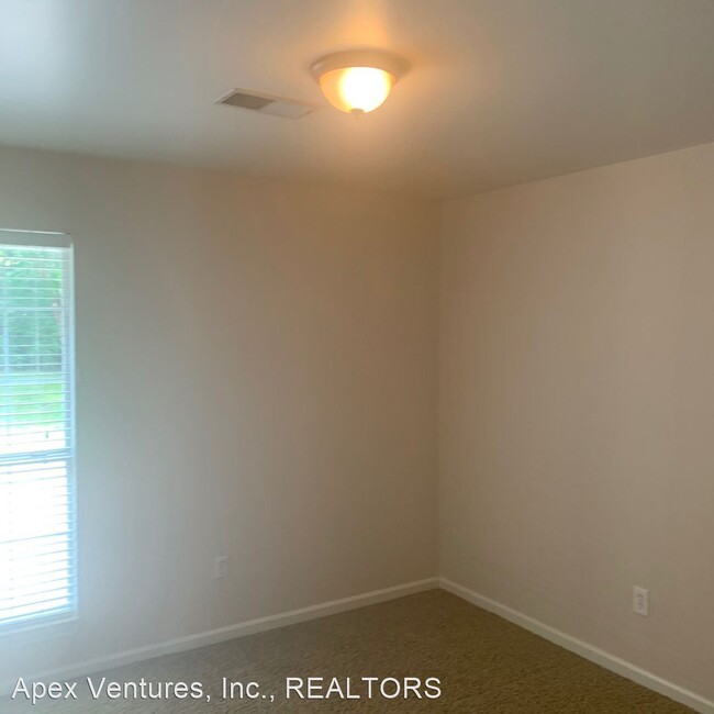 Building Photo - 3 br, 2 bath House - 1185 Hunters Chase Dr