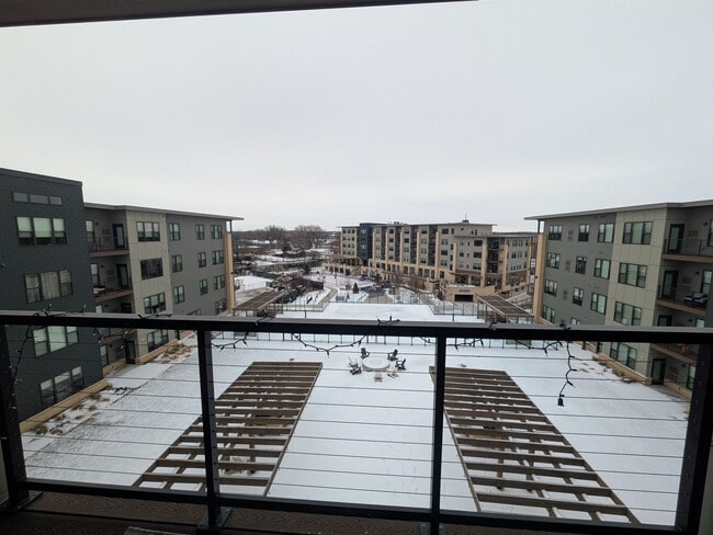 Building Photo - 6408 Bridge Rd