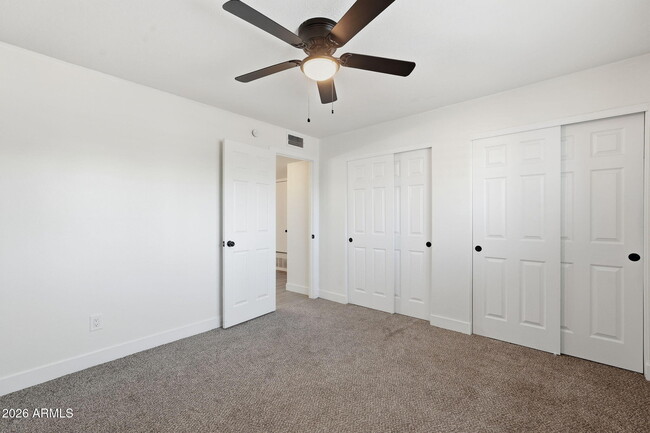 Building Photo - 1628 E Hermosa Dr