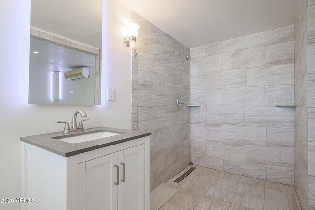 Building Photo - 6659 W Carol Ann Way