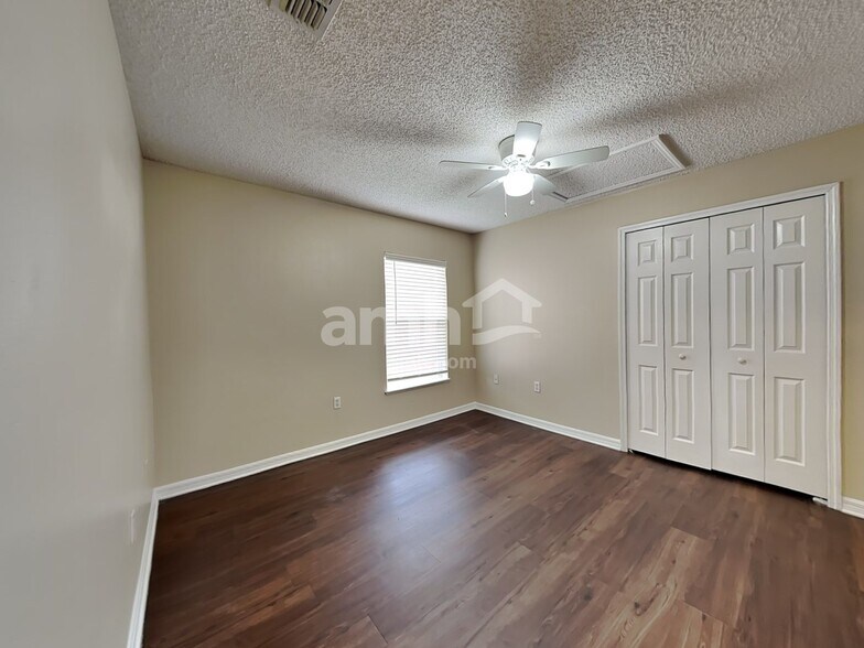 Building Photo - 7187 Rutland Ct