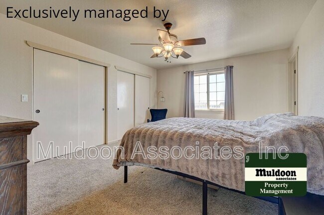 Building Photo - 1470 E Purcell Blvd