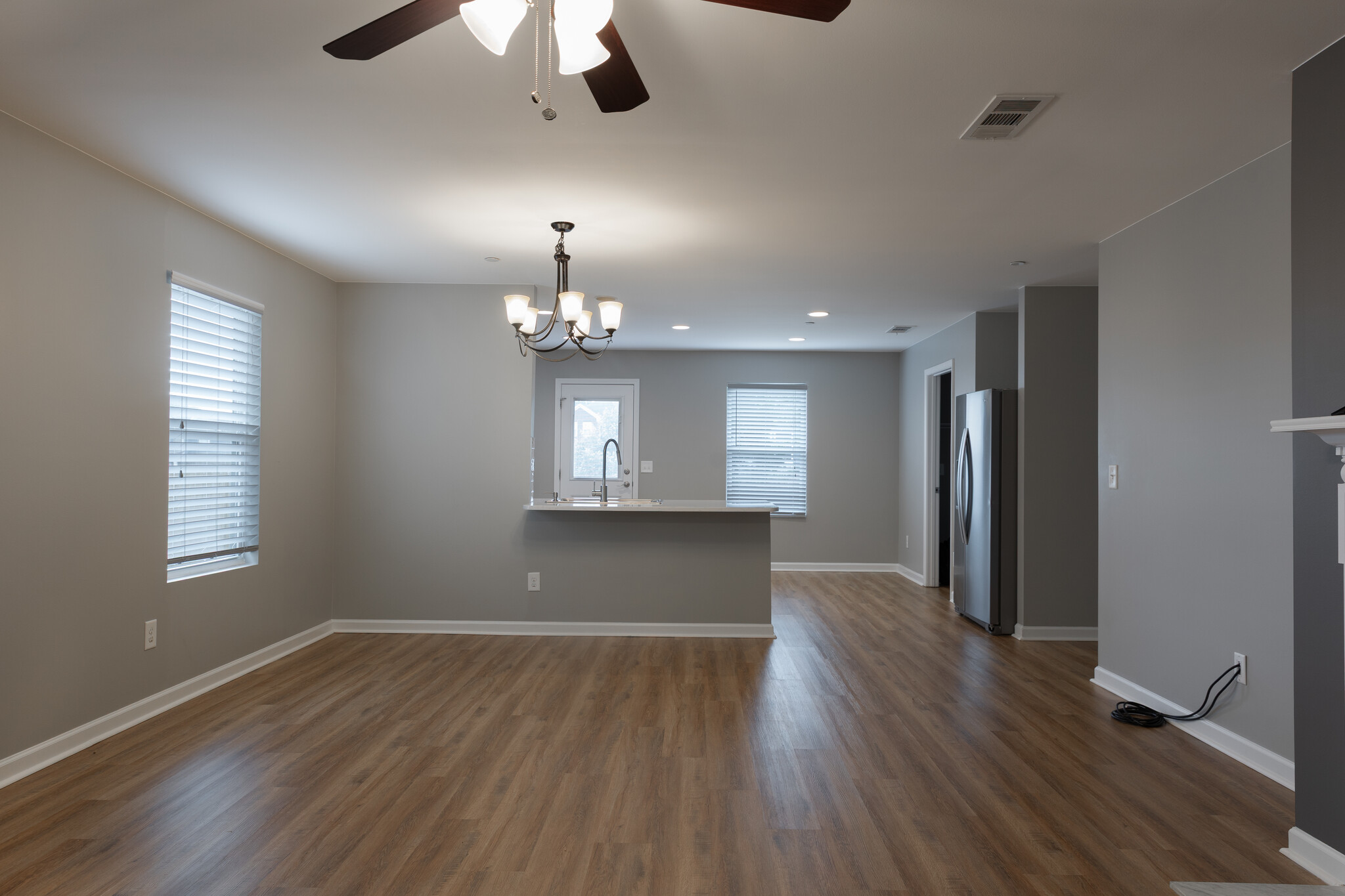 Dinning - 644 Pemberton Dr