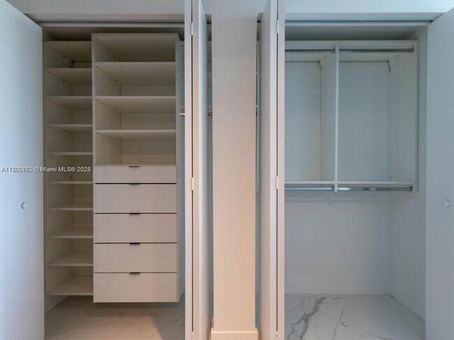 Building Photo - 330 Sunny Isles Blvd