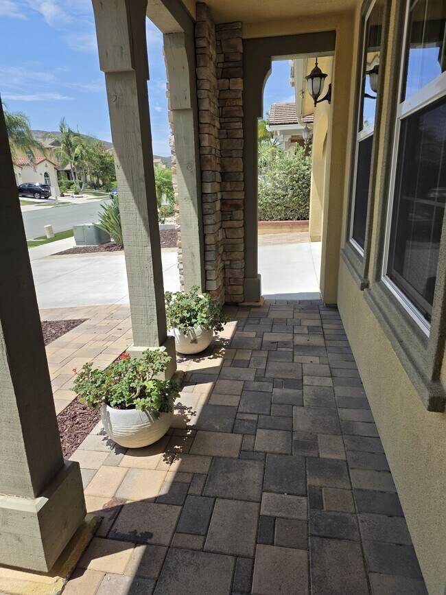 Building Photo - 17525 Black Granite Dr