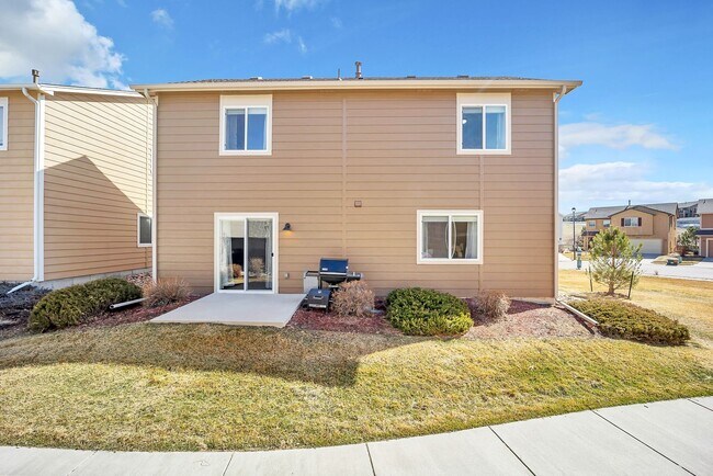 Building Photo - Academy School District 20 Home Available NOW!