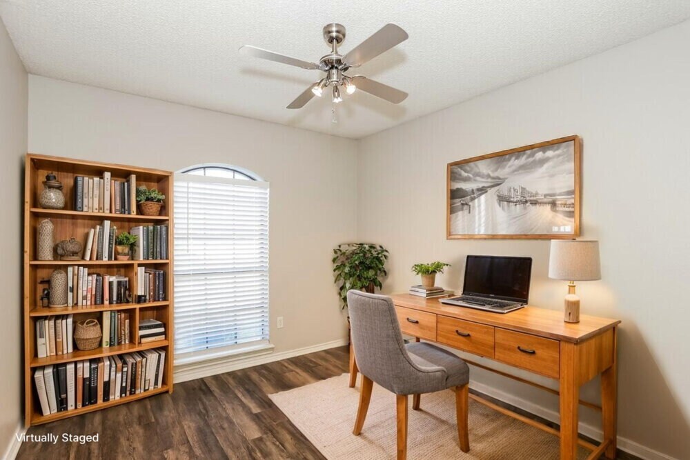 Building Photo - 617 Parkview Dr