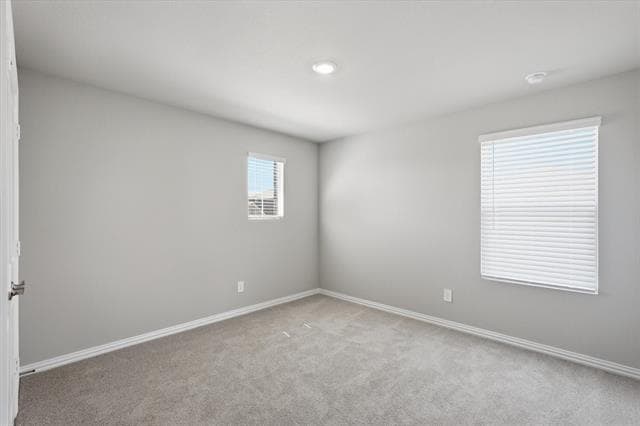 Building Photo - 712 Leavenworth Dr