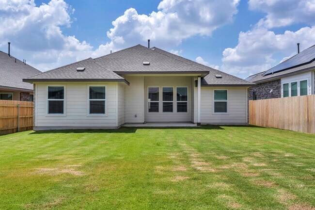 Building Photo - 162 Coronella Dr