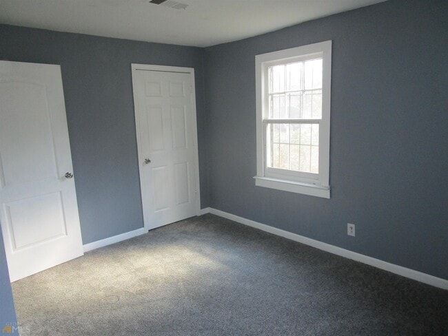 Building Photo - 4333 Capitol Ave