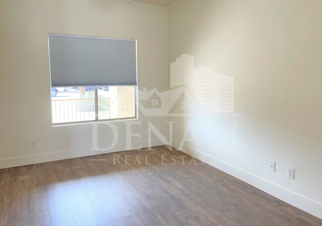 Building Photo - 21192 E Saddle Way