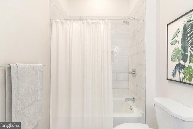 Building Photo - 1148 N 2nd St