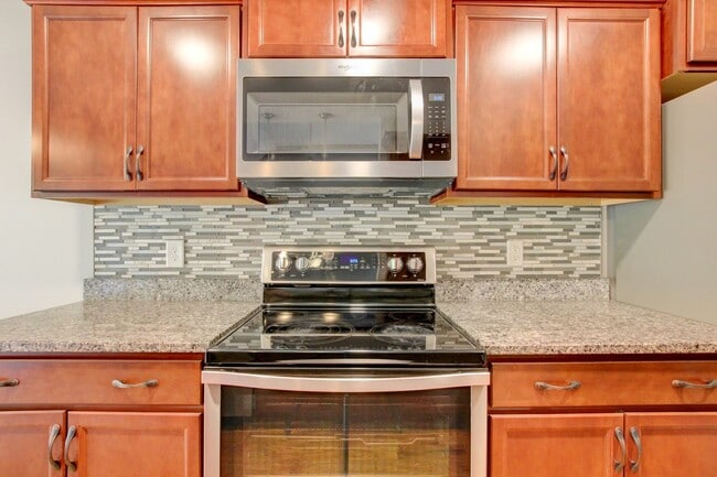 Building Photo - Sango Special.  Exit 11 Special