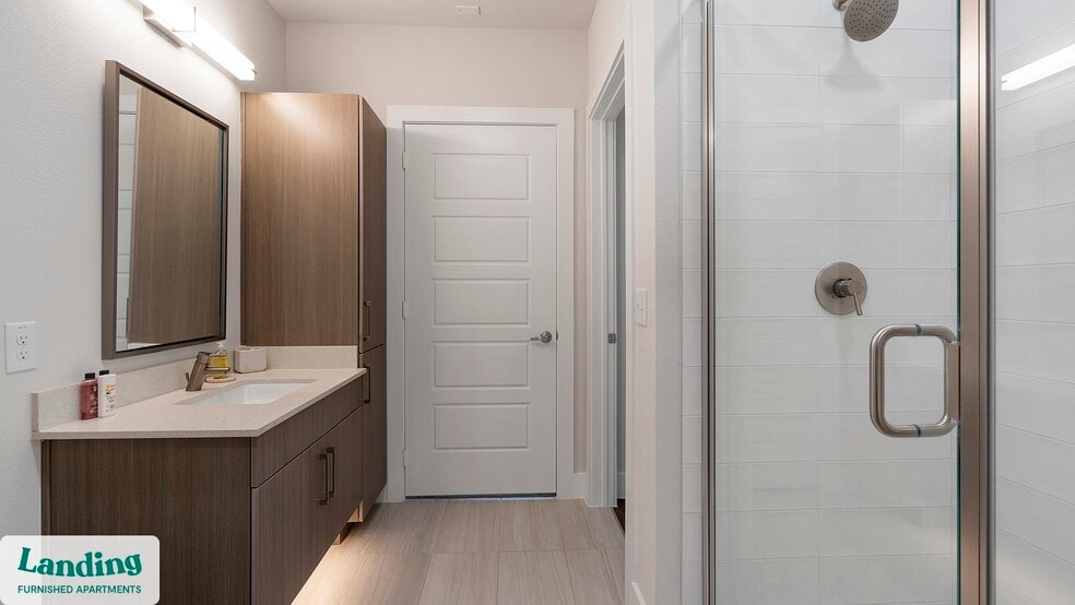 Building Photo - 15950 Chase Hill Blvd