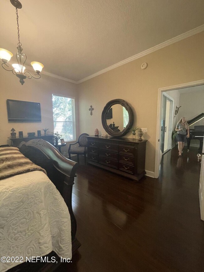 Building Photo - 204 Salt Grass Ct