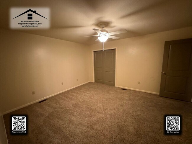 Building Photo - 532 Court Street