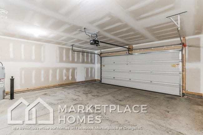 Building Photo - 7334 Wilburton Ln