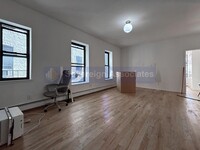 Building Photo - 510 W 146th St