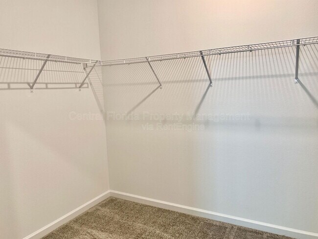 Building Photo - 125 Pineywoods St