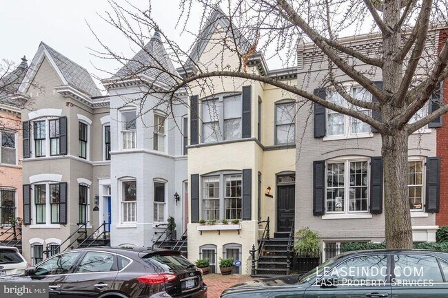 Primary Photo - 2916 Olive St NW