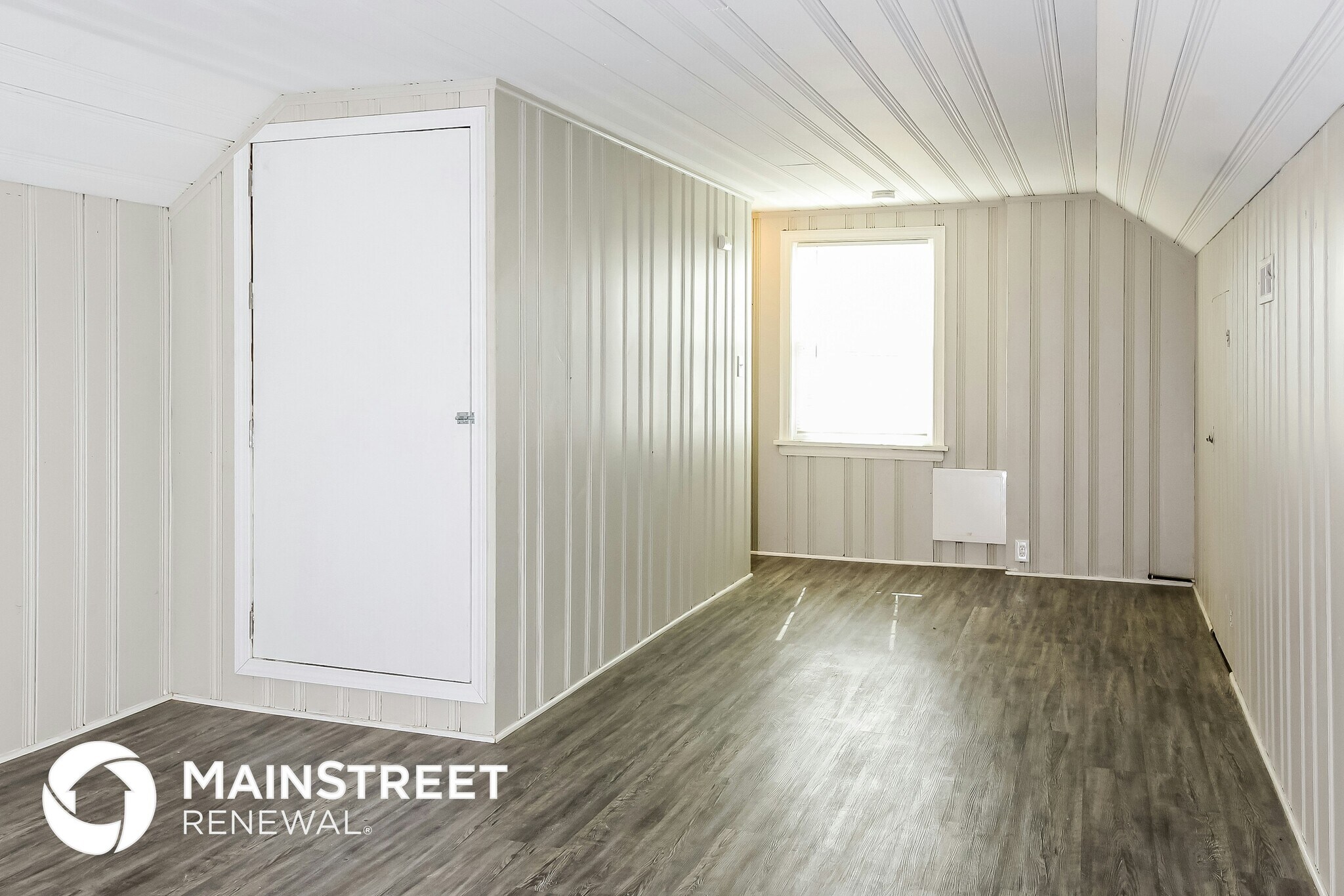 Building Photo - 15602 Scottsdale Blvd