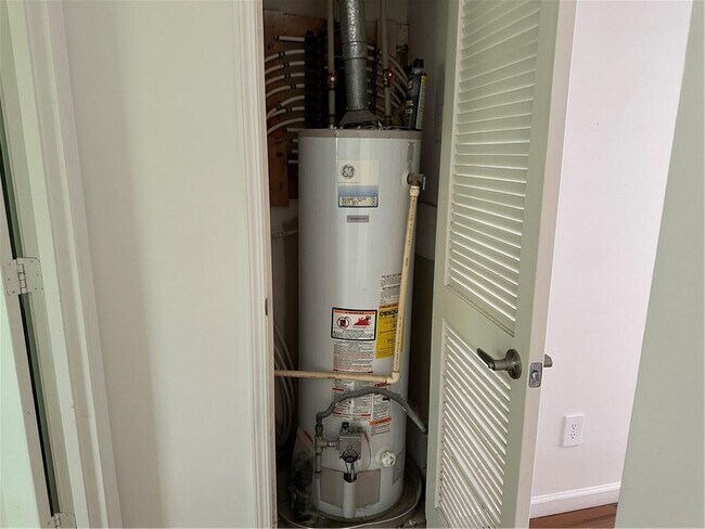 Building Photo - 1271 Vintage Pointe Dr