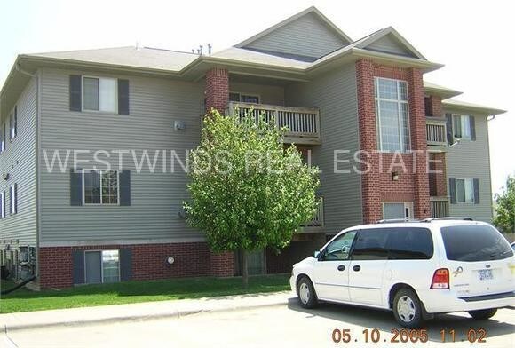Primary Photo - Sublease Available July 1st