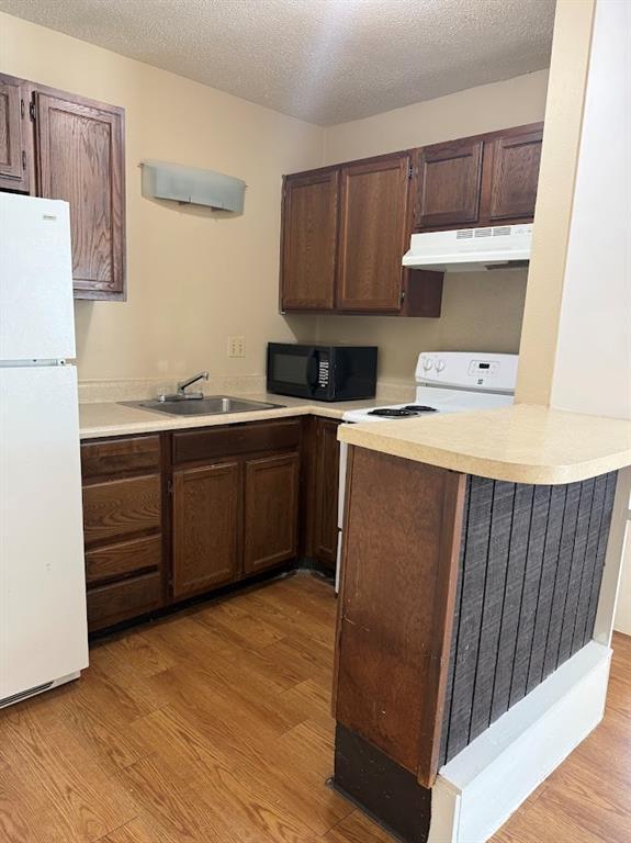 Building Photo - 1000 W 26th St