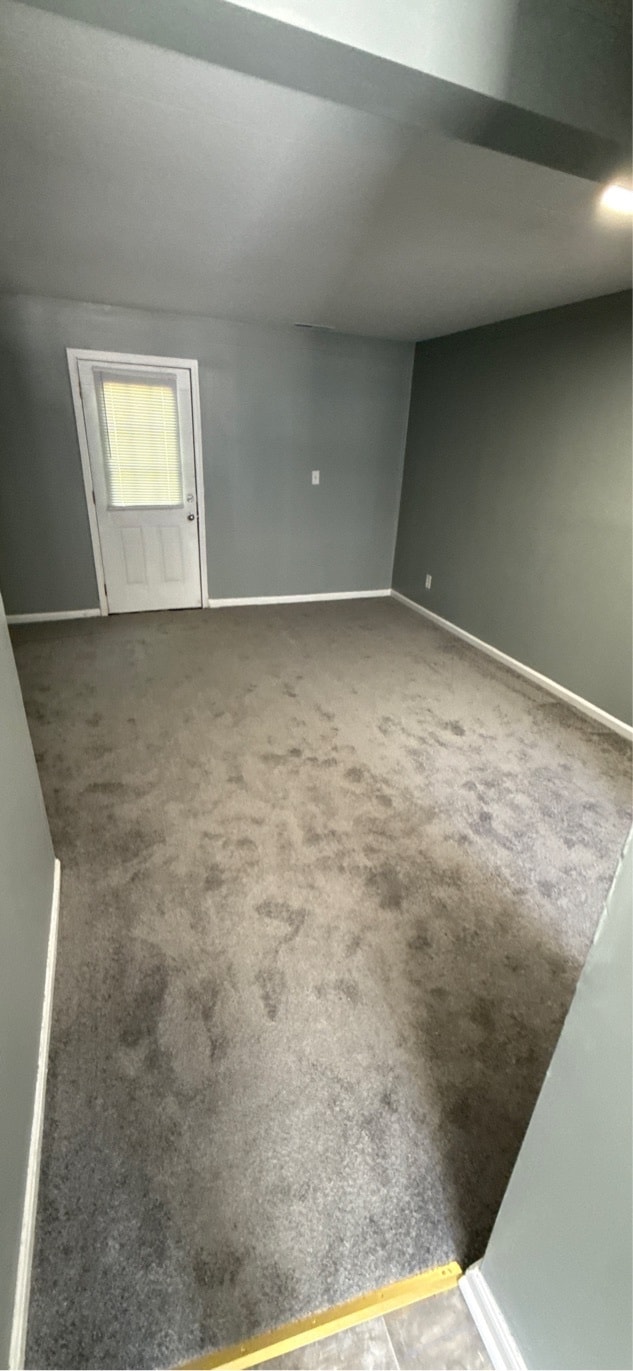 Building Photo - 116 Aqua Ct