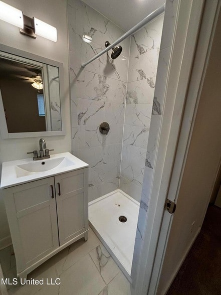 Building Photo - 536 Sardis St