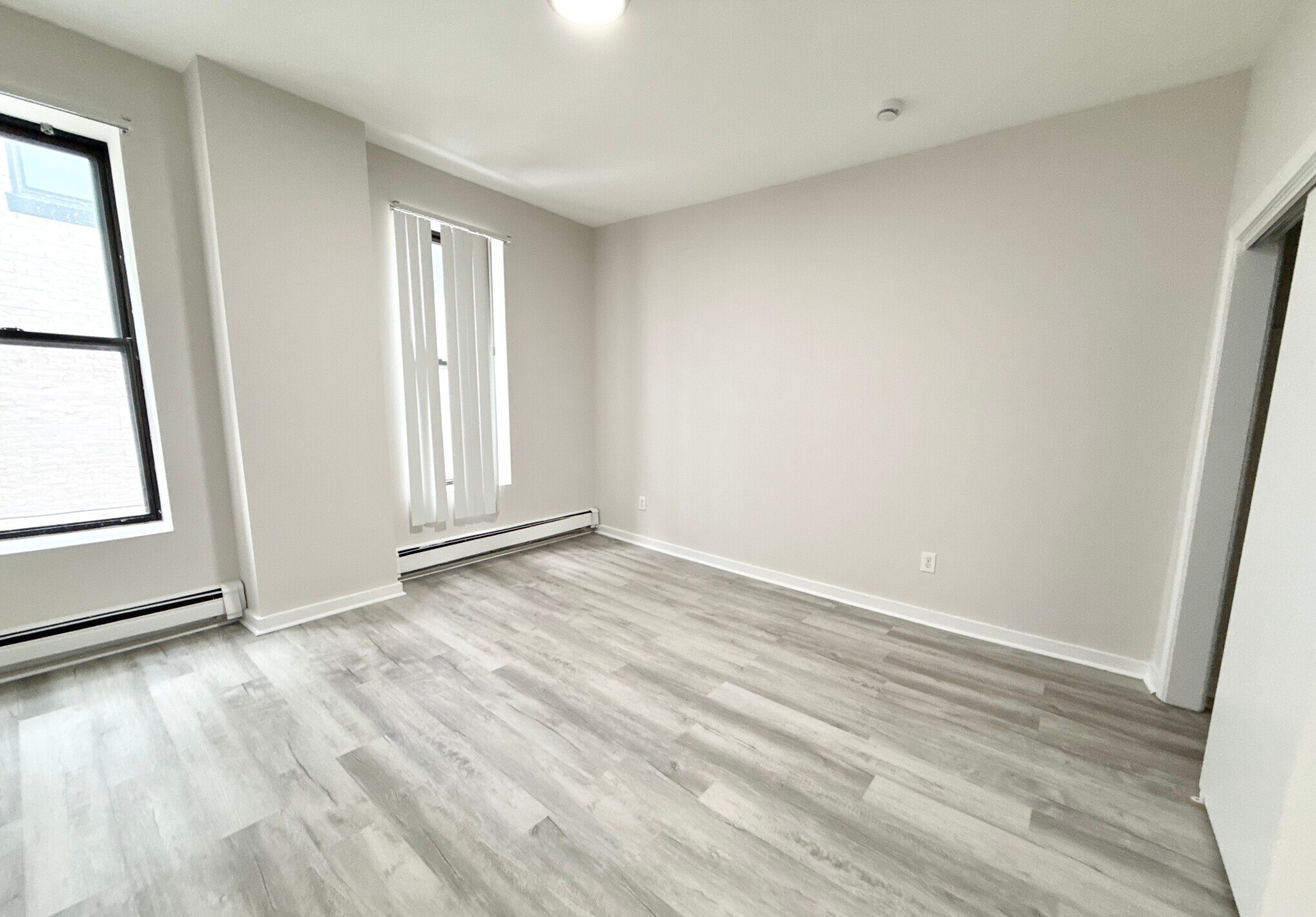 Building Photo - 63 Ruggles St