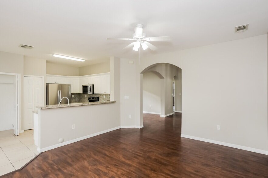 Building Photo - 11108 SW 243rd Ln