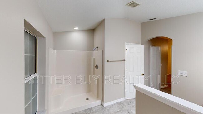 Building Photo - 23 Burning Tree Pl