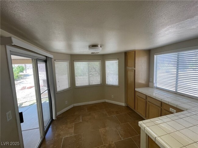 Building Photo - 4613 Plano Dr
